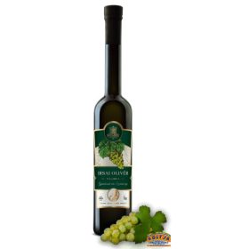 Szicsek Prémium Irsai Olivér Pálinka 0,5l / 44% DRS