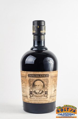 Diplomático Selección De Familia Rum 0,7l / 43% PDD DRS